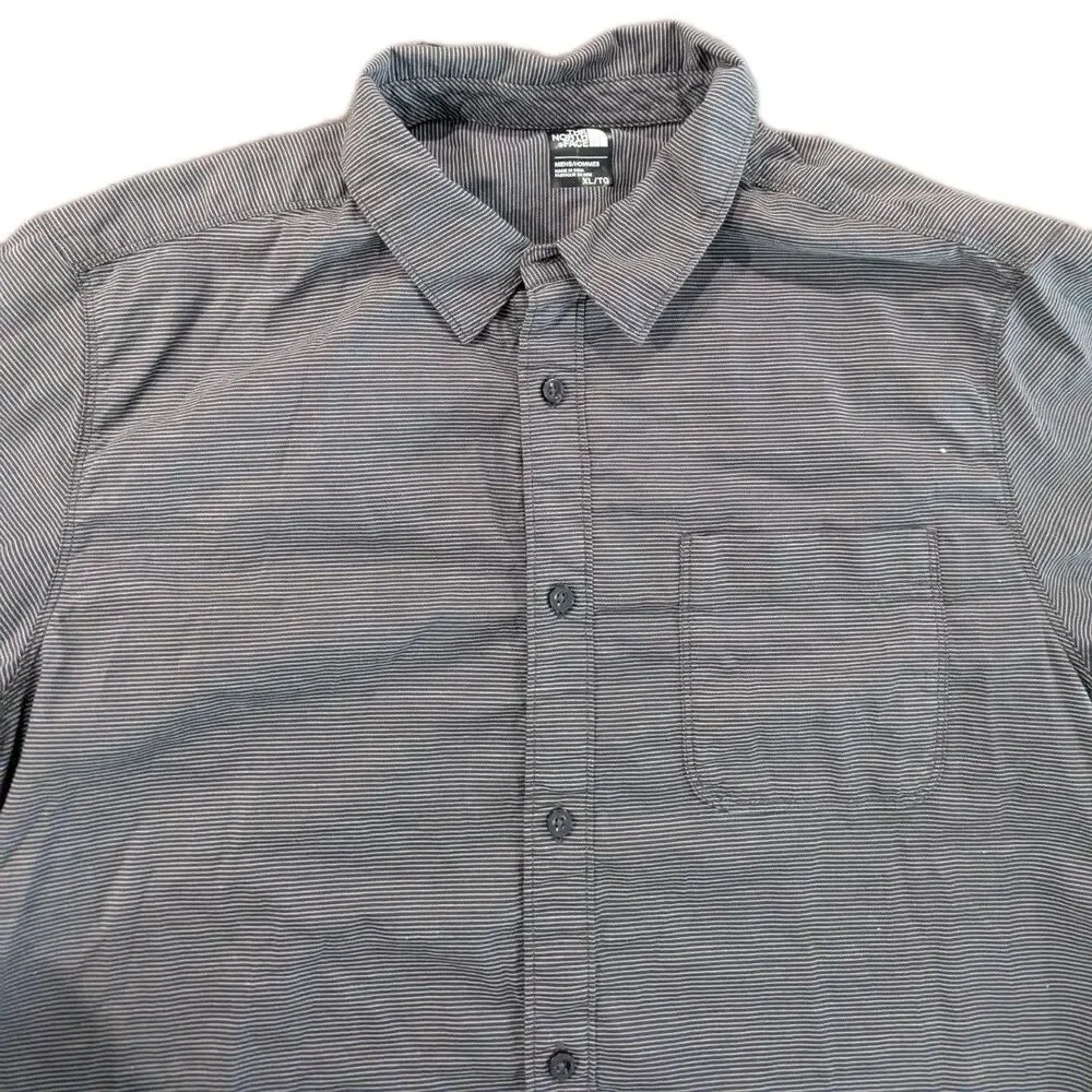 The North Face Shirt Mens Large Outdoor Pocket Button Up‎ striped Short Sleeve